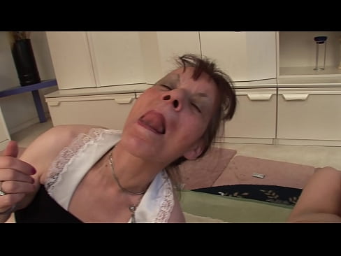 ❤️ Dos abuelas y un abuelo hacen un trío Super sexo en es.eviewporn-com.ru ❌️❤️❤️❤️❤️❤️❤️❤️